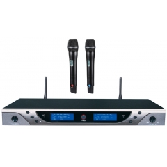 UHF wireless microphone