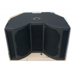 Powerful subwoofer line array speaker